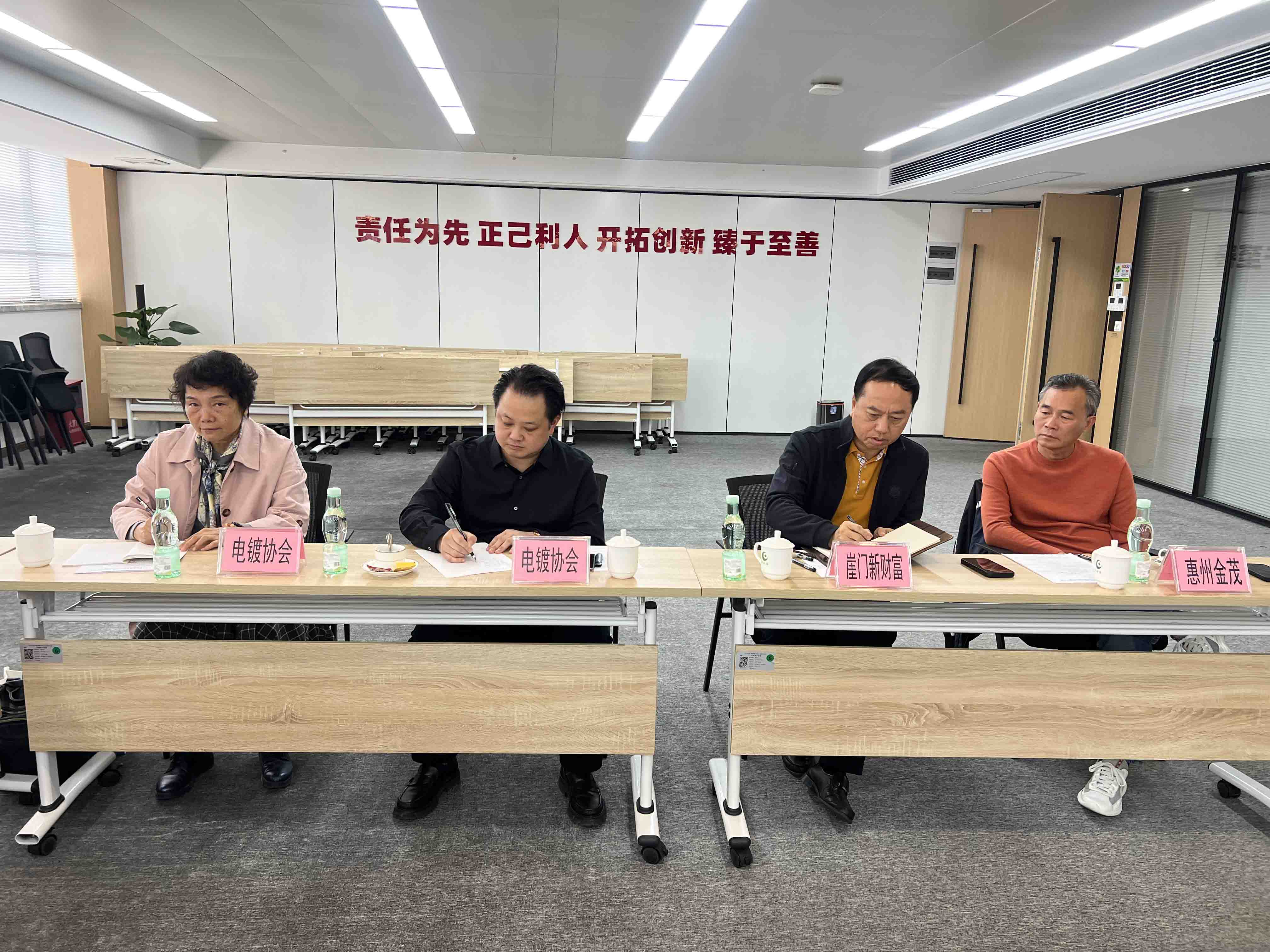 8585ab263ee5309acc9080ca1cd5b509.jpg 2.3.jpg